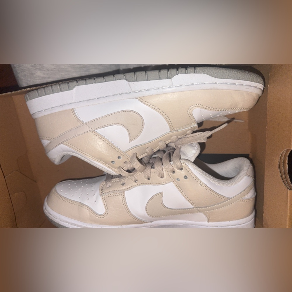 Nike Women's Sneakers in White and Beige